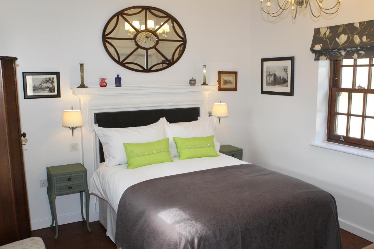 Hotel The Compasses Chelmsford Habitación foto